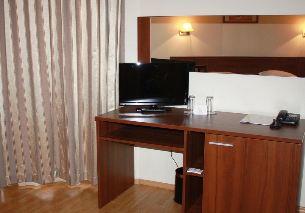 Hotel Central Golden Sands Room photo